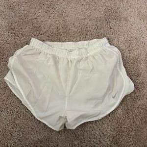 Nike white running shorts size XL